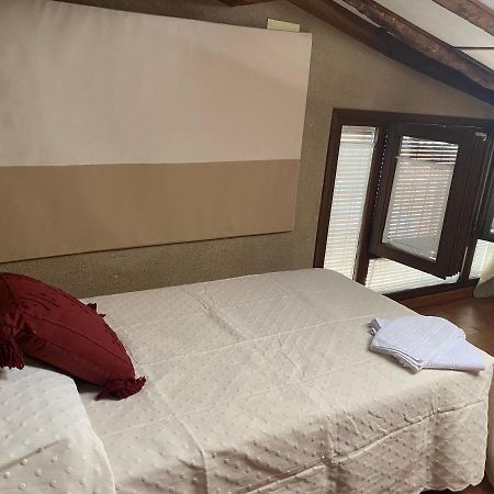 Villa Casa Zapatero En Somontano Salas Bajas Exterior foto